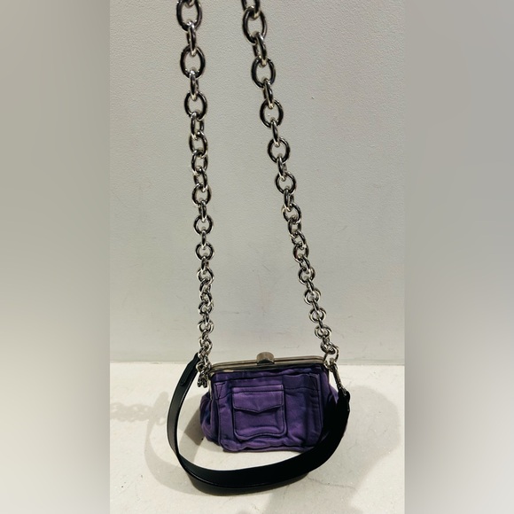 Marques Almeida lilac purple denim and black leather chain bag. - Picture 16 of 16